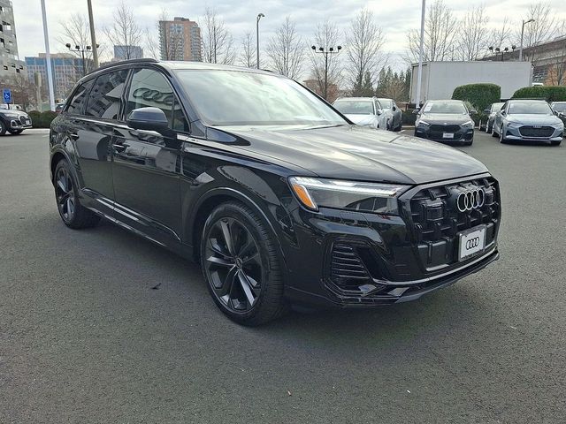2026 Audi Q7 Premium Plus