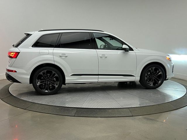 2026 Audi Q7 Premium Plus
