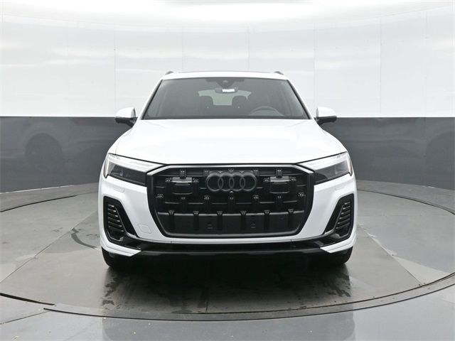 2026 Audi Q7 Premium Plus