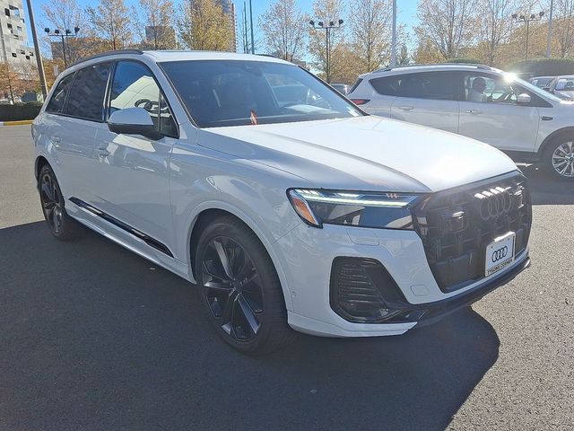 2026 Audi Q7 Premium Plus