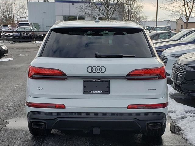 2026 Audi Q7 Premium