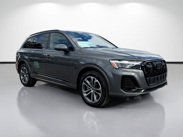2026 Audi Q7 Premium