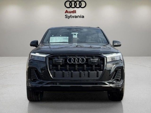 2026 Audi Q7 Premium