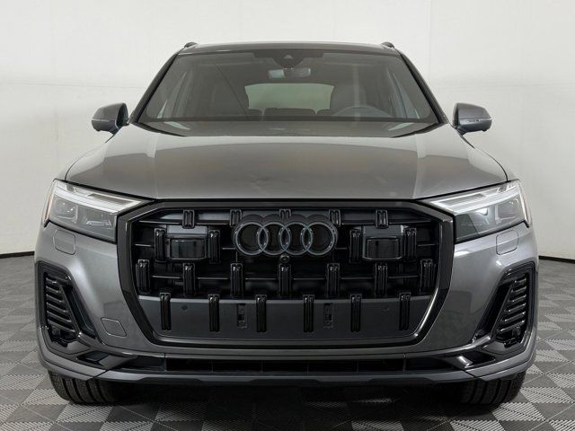 2026 Audi Q7 Premium