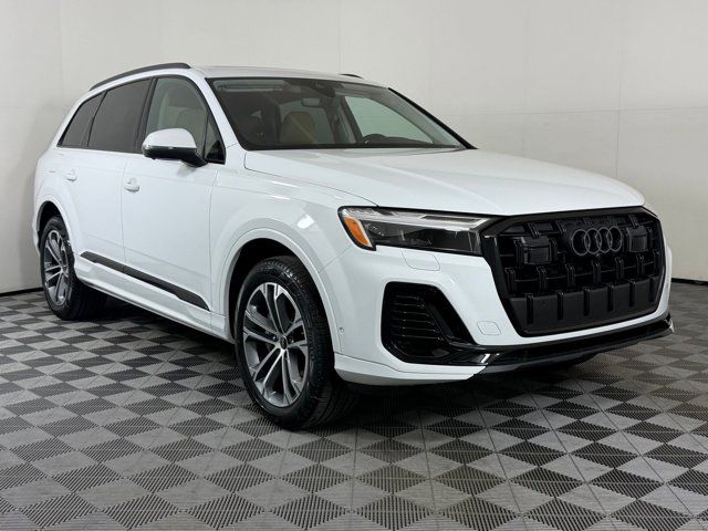 2026 Audi Q7 Premium
