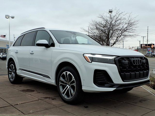 2026 Audi Q7 Premium