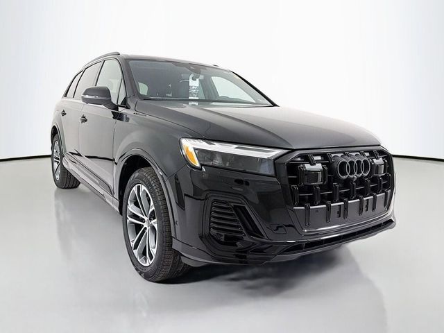 2026 Audi Q7 Premium