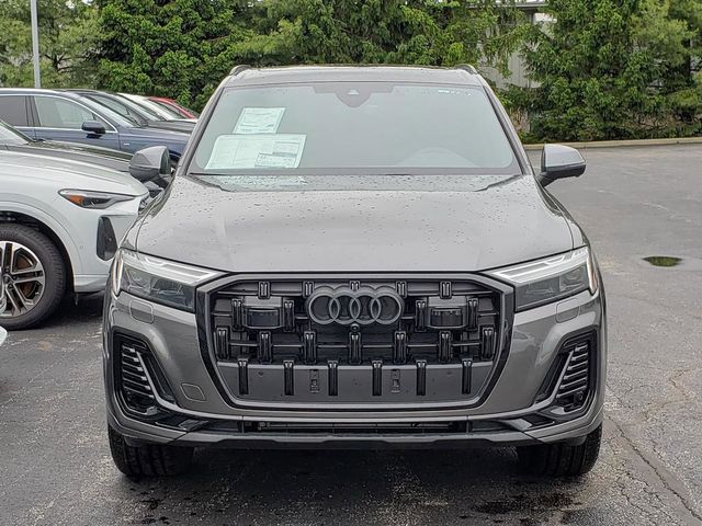 2026 Audi Q7 Premium