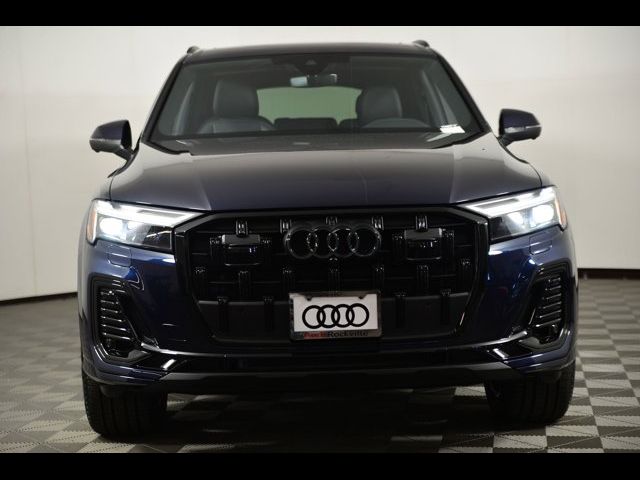2026 Audi Q7 Premium