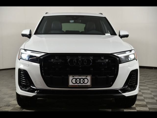 2026 Audi Q7 Premium