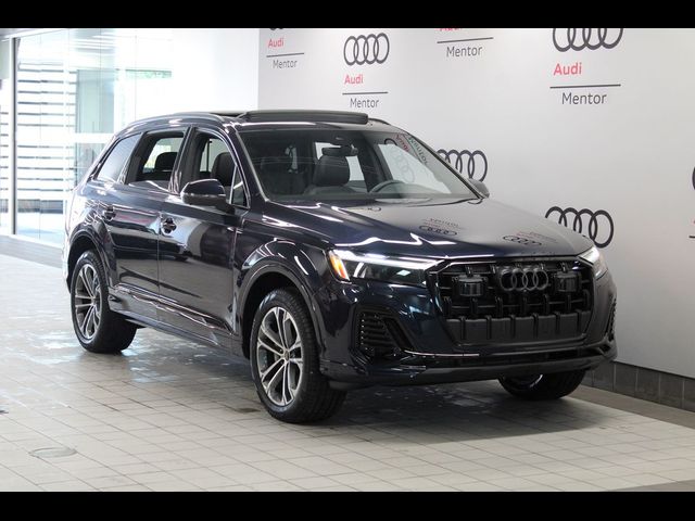 2026 Audi Q7 Premium