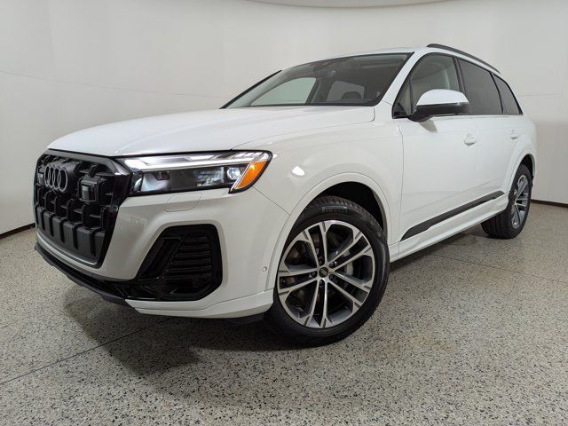 2026 Audi Q7 Premium Plus