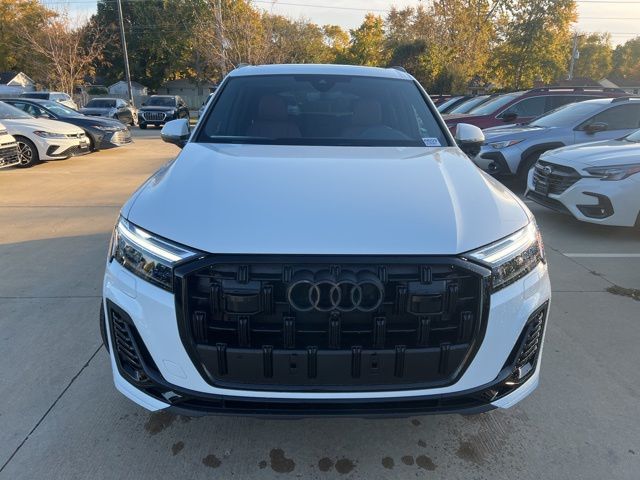 2026 Audi Q7 Premium Plus