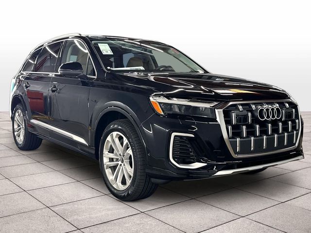 2026 Audi Q7 Premium Plus