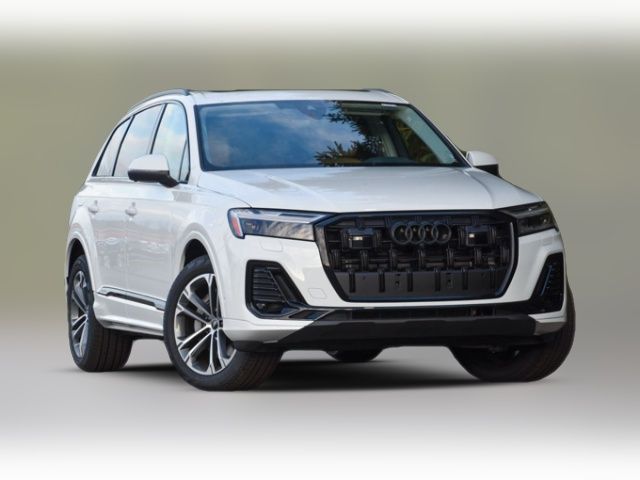 2026 Audi Q7 Premium Plus