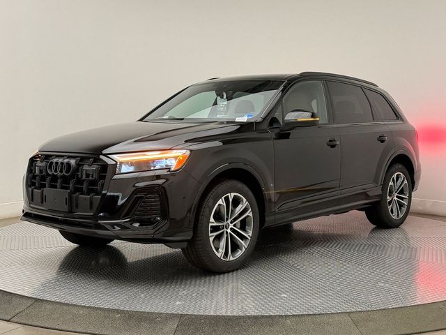 2026 Audi Q7 Premium Plus