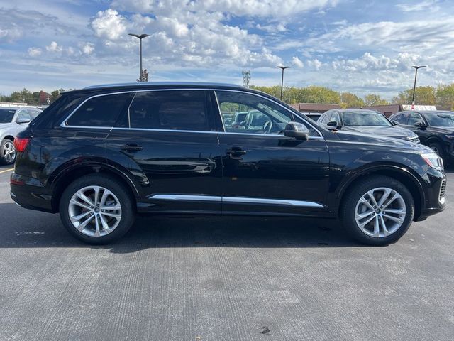 2026 Audi Q7 Premium Plus