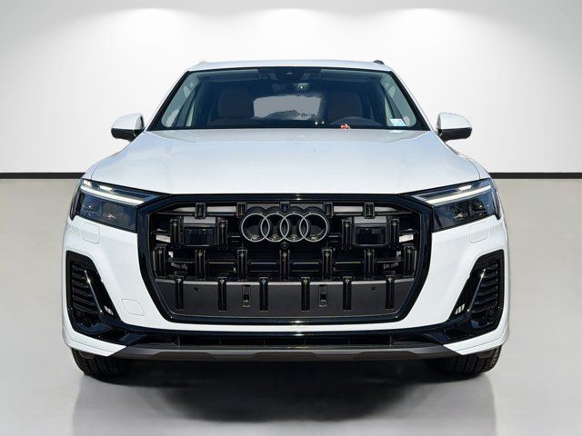 2026 Audi Q7 Premium Plus