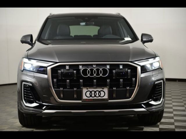 2026 Audi Q7 Premium Plus