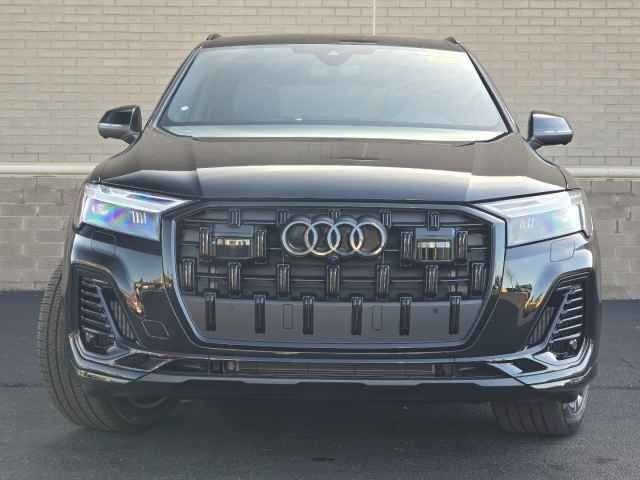 2026 Audi Q7 Premium Plus