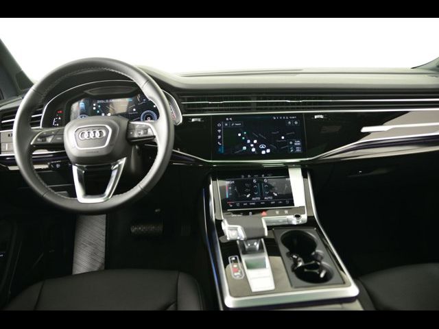 2026 Audi Q7 Premium Plus