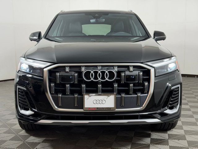 2026 Audi Q7 Premium Plus