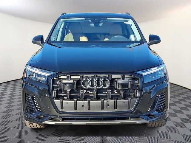 2026 Audi Q7 Premium Plus