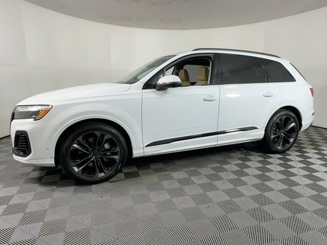 2026 Audi Q7 Premium Plus