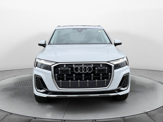 2026 Audi Q7 Premium Plus