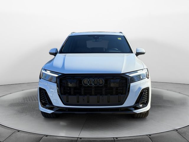 2026 Audi Q7 Premium Plus