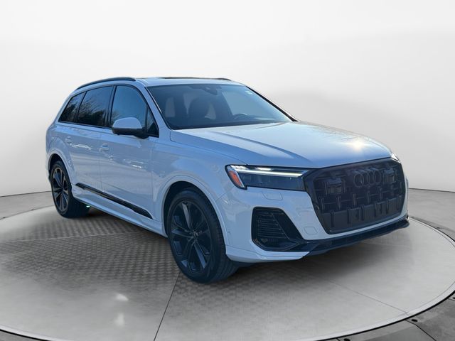 2026 Audi Q7 Premium Plus