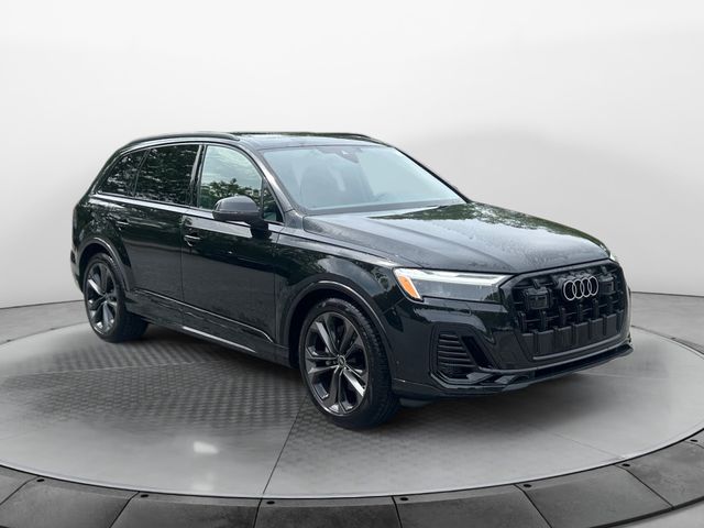 2026 Audi Q7 Premium Plus