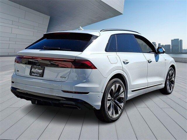 2026 Audi Q8 Premium Plus