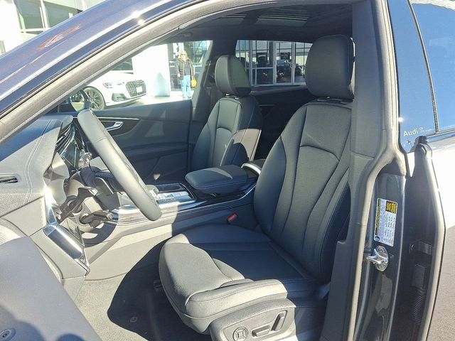 2026 Audi Q8 Premium Plus