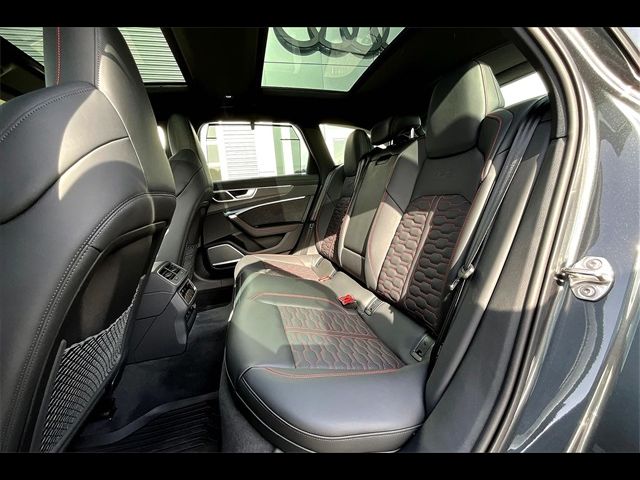 2026 Audi RS 6 Avant performance