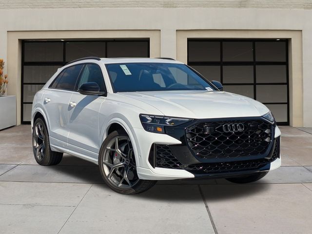 2026 Audi RS Q8 performance