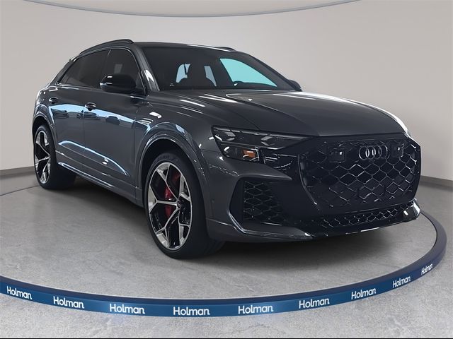 2026 Audi RS Q8 performance