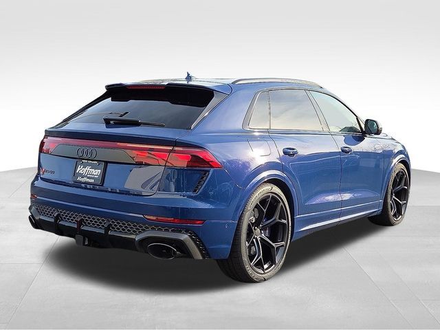 2026 Audi RS Q8 performance