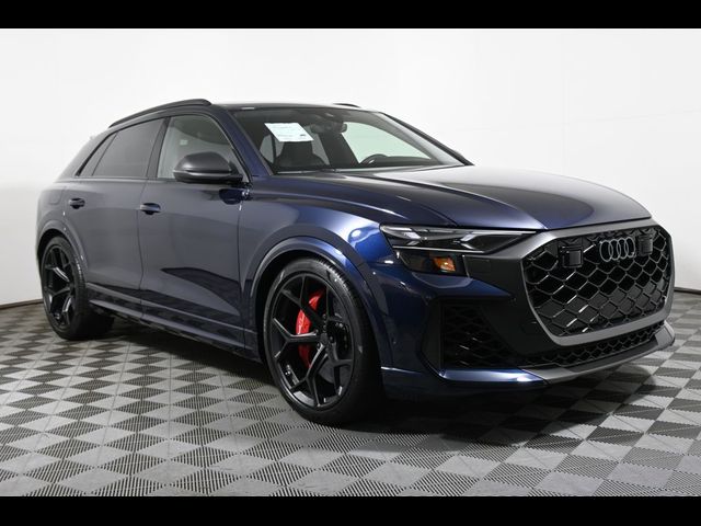 2026 Audi RS Q8 performance