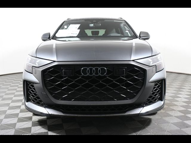 2026 Audi RS Q8 performance
