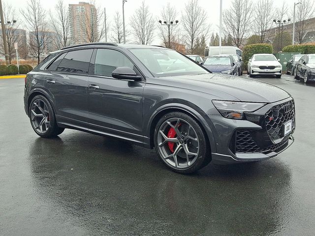 2026 Audi RS Q8 performance