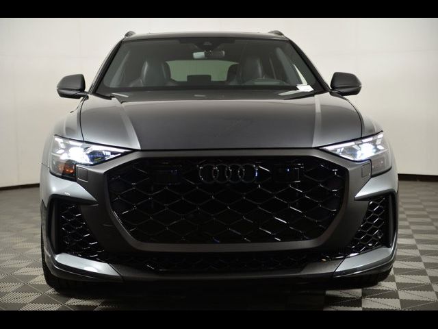 2026 Audi RS Q8 performance