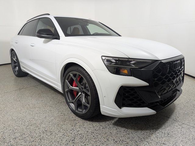 2026 Audi RS Q8 performance