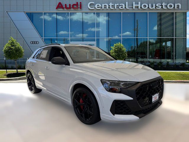 2026 Audi RS Q8 performance