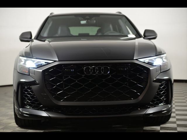 2026 Audi RS Q8 performance
