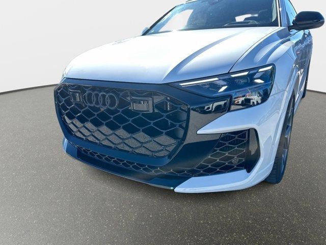2026 Audi RS Q8 performance