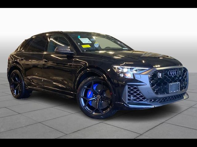 2026 Audi RS Q8 performance