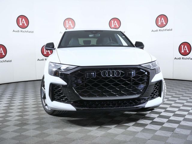 2026 Audi RS Q8 performance