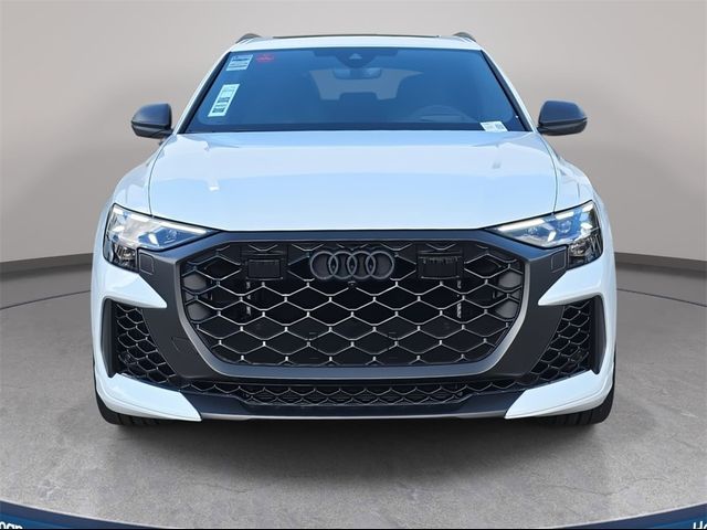 2026 Audi RS Q8 performance