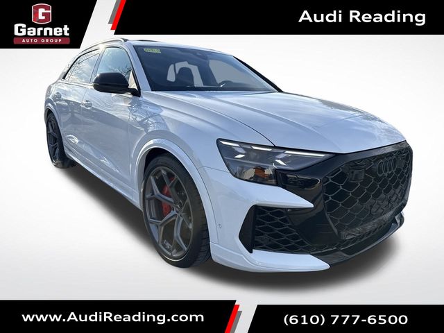 2026 Audi RS Q8 performance